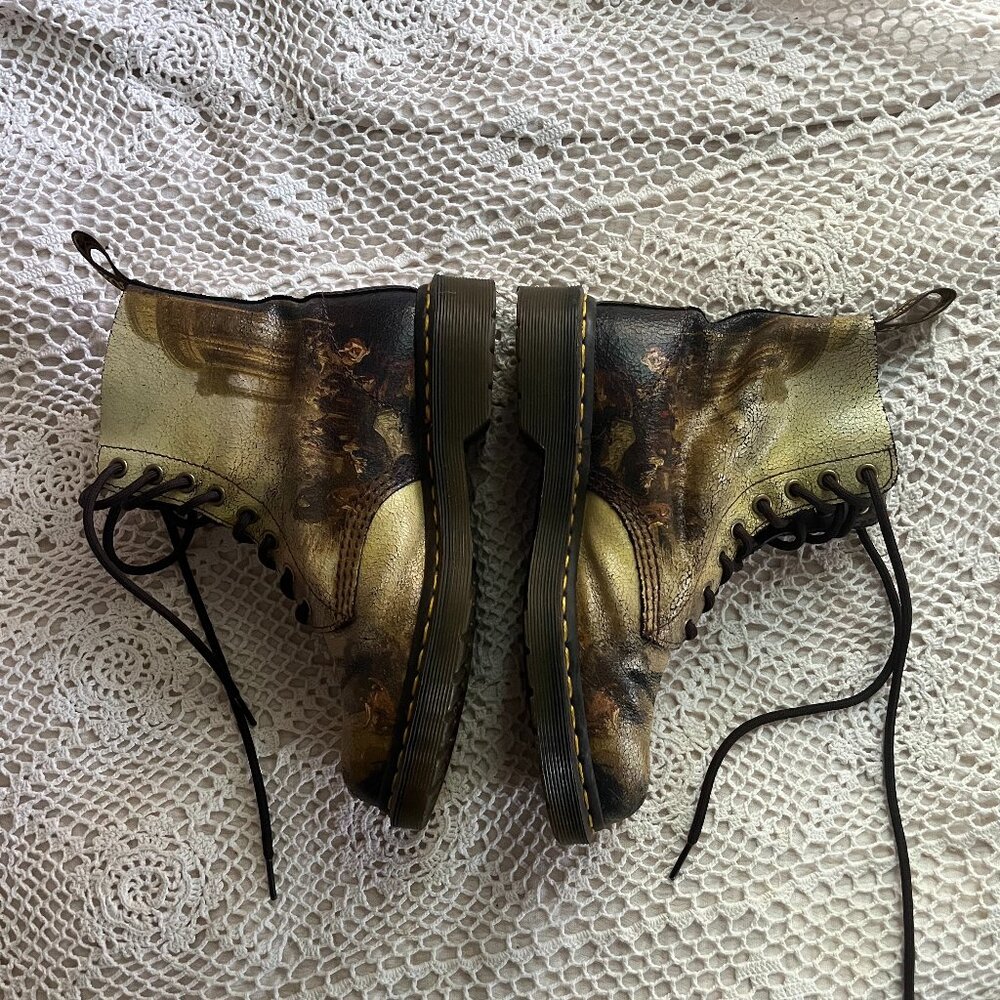 Dr. MARTENS NATIONAL GALLERY COLLAB